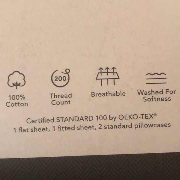 Threshold vintage-washed percale sheet set. - Picture 4 of 5